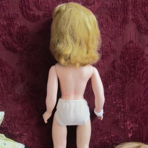 WALKING DOLL 18" AMERICAN CHARACTER SWEET SUE HARD PLASTIC w WIG, DRESS, CLOTHES - Picture 8 of 9
